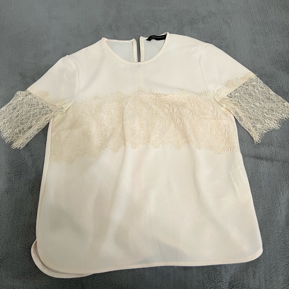 Zara womens Blush lace blouse